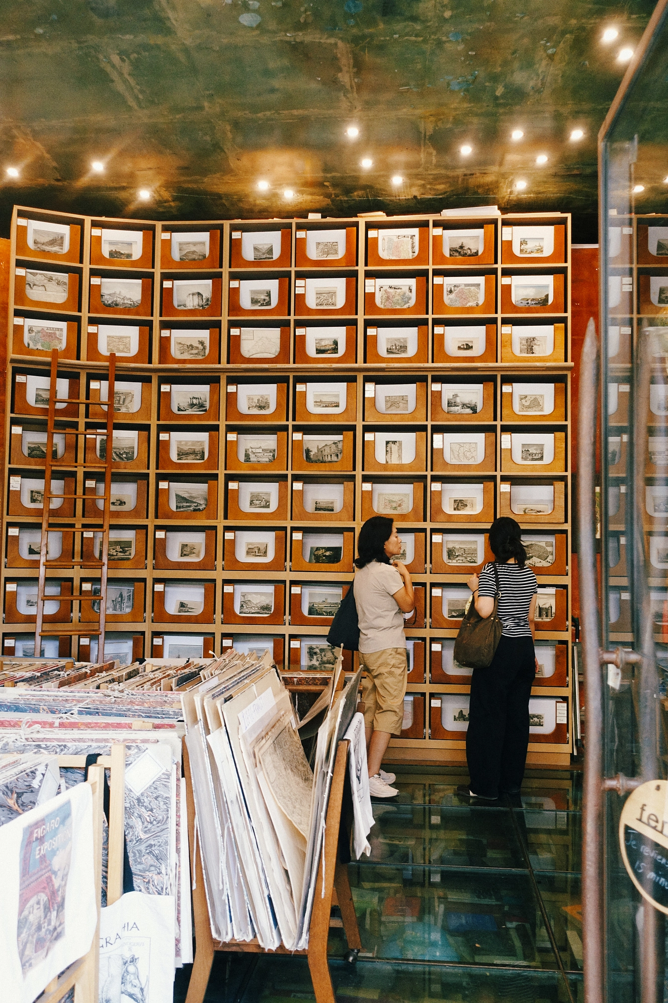 Bookshops of Paris, met bakken vol prints. Eigen foto's.